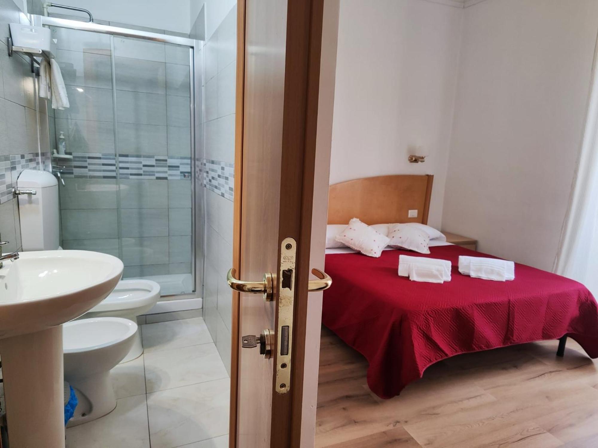 Guest House Rome Termini Station Exterior foto